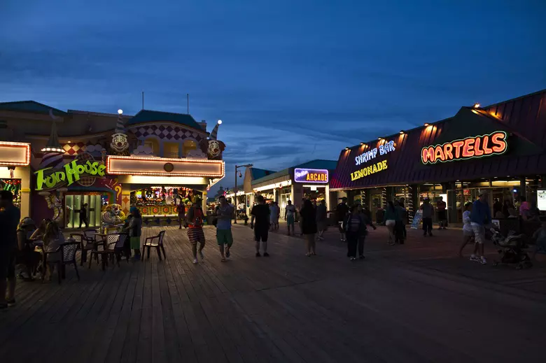 Point Pleasant Boardwalk Night life